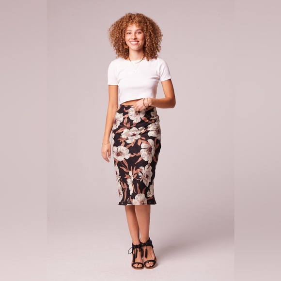 Band Of The Free RHO BLACK FLORAL SLIP SKIRT - Picture 1 of 5